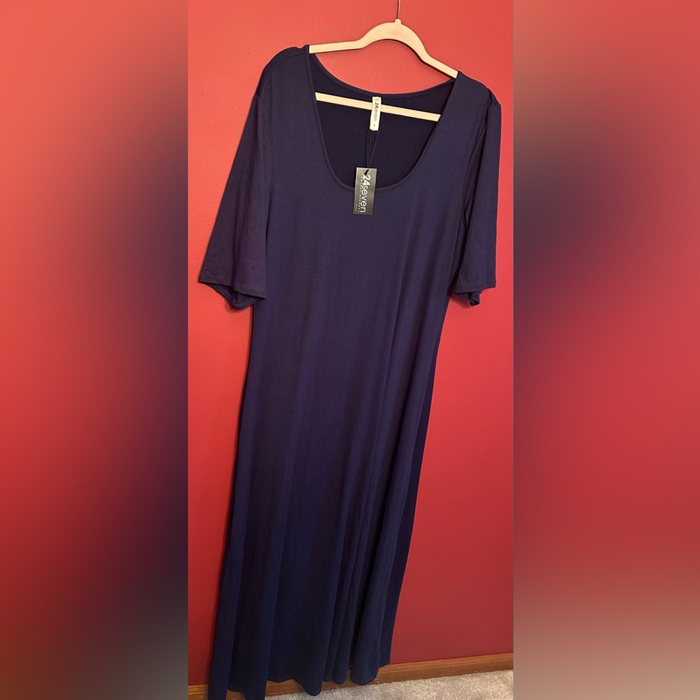 Seven7 Short Sleeve Navy Dress